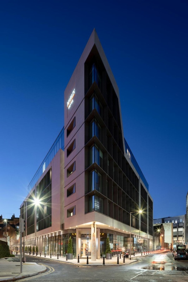 Marlin Hotel Stephens Green image 1